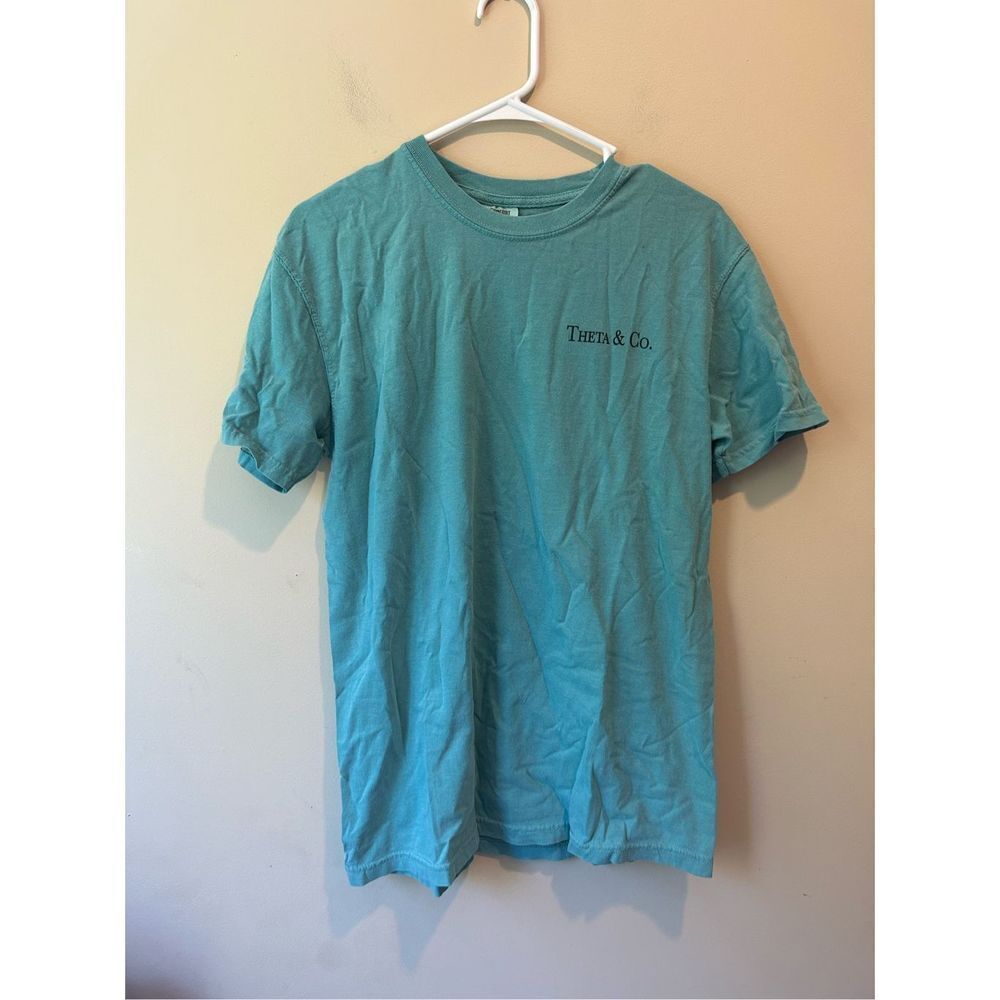 theta tee